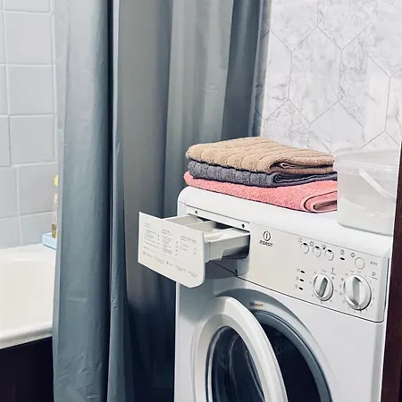 Flat Apartment *